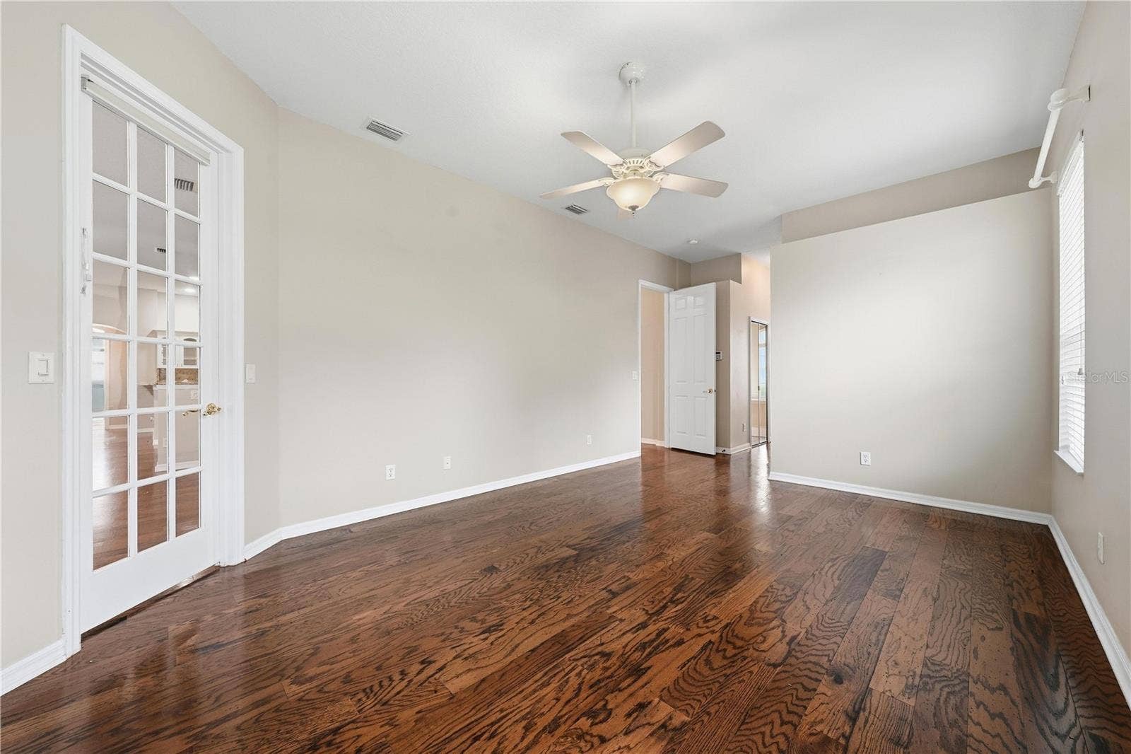 5127 AURORA DRIVE, Leesburg, FL 34748 5127 AURORA DRIVE, Leesburg, FL 34748