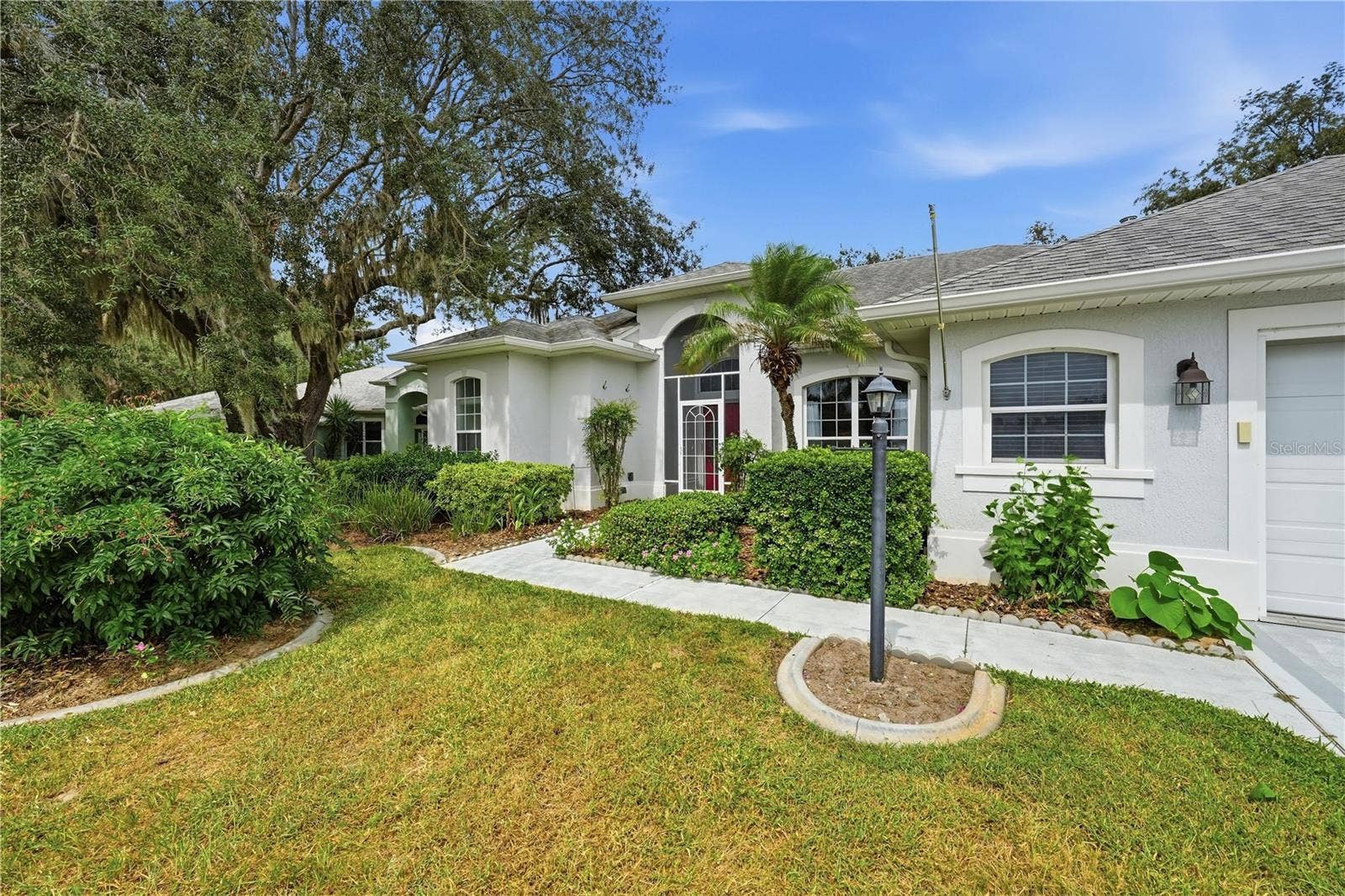 5127 AURORA DRIVE, Leesburg, FL 34748 5127 AURORA DRIVE, Leesburg, FL 34748