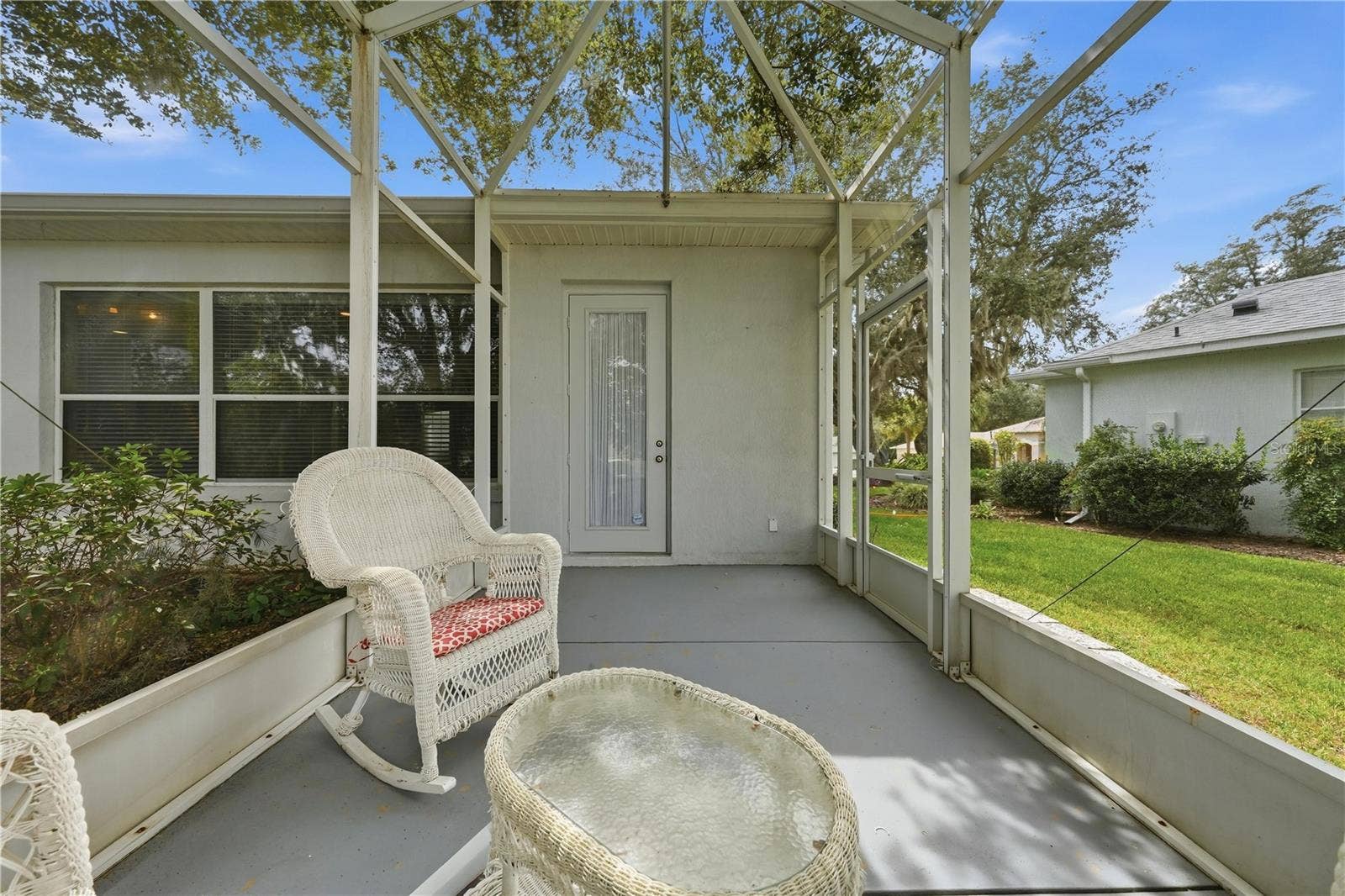 5127 AURORA DRIVE, Leesburg, FL 34748 5127 AURORA DRIVE, Leesburg, FL 34748
