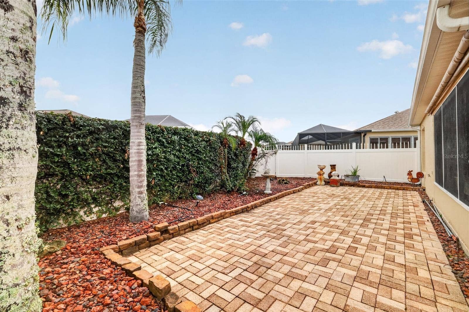 1863 DALTON DRIVE, The Villages, FL 32162 1863 DALTON DRIVE, The Villages, FL 32162