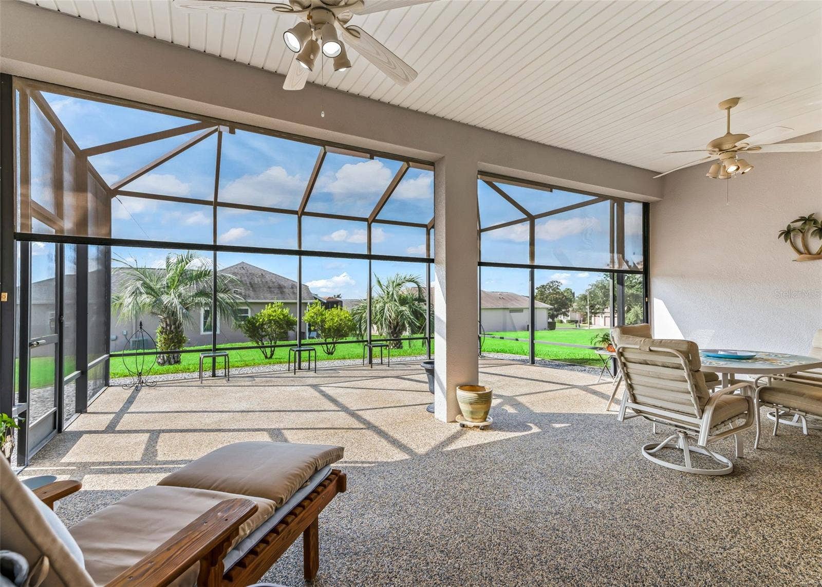 12223 SE 175TH LOOP, Summerfield, FL 34491 Screened and Covered Lanai