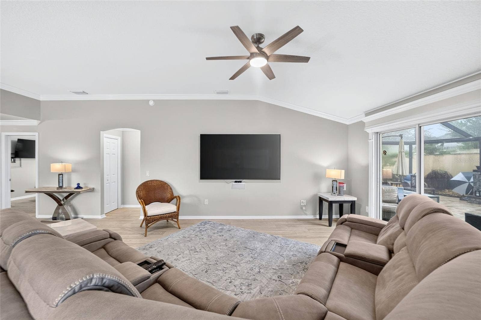 664 MISSION HILLS TRAIL, The Villages, FL 32162