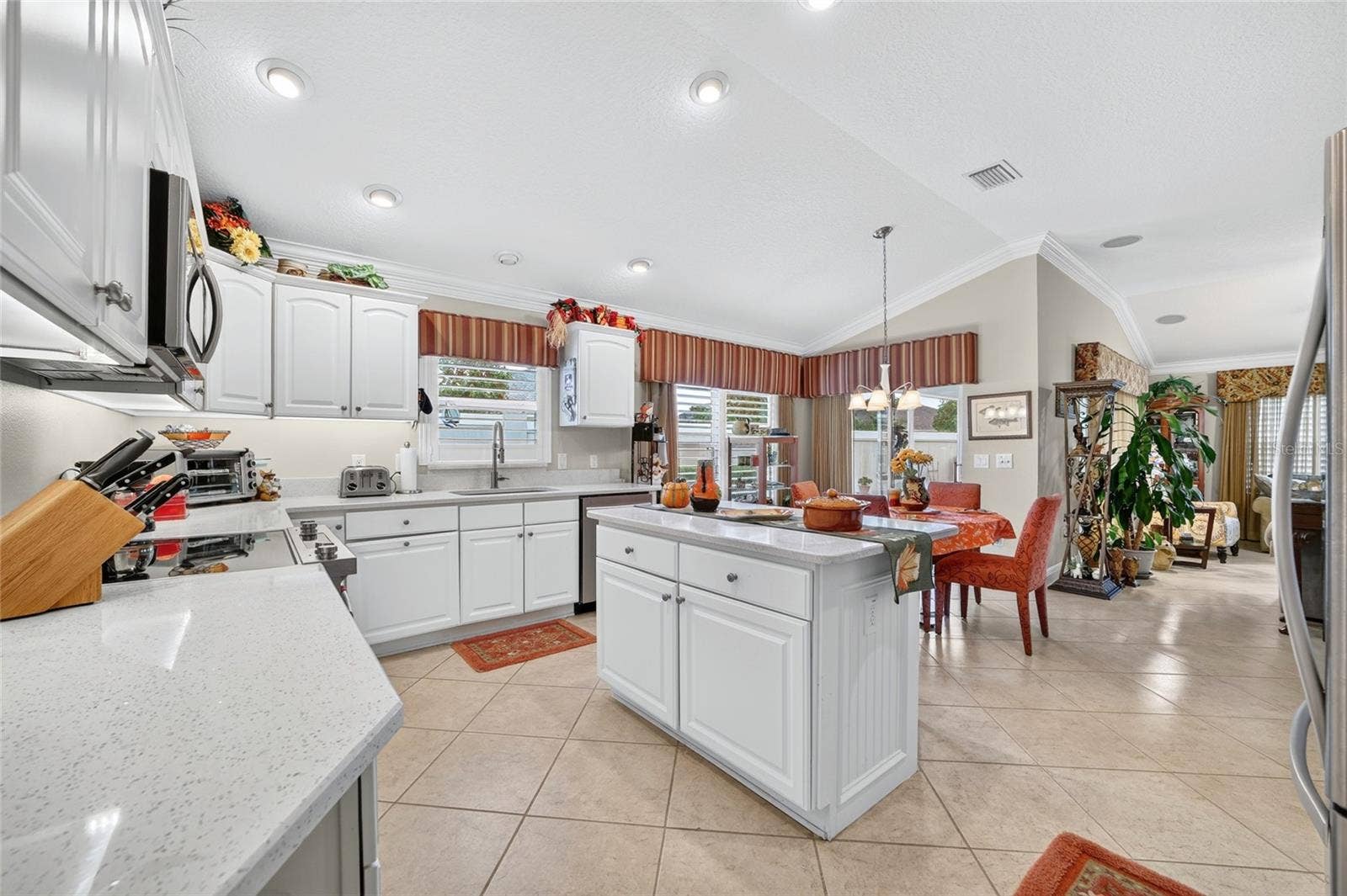 639 BERMUDEZ COURT, The Villages, FL 32162