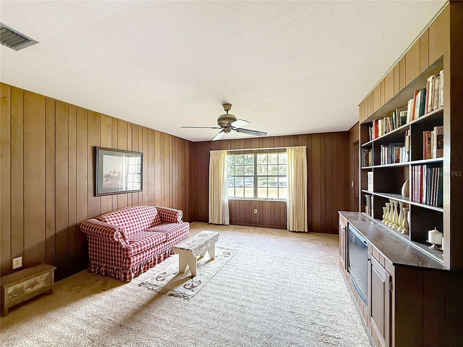 8038 SPRING DRIVE, Yalaha, FL 34797 Guest Bedroom