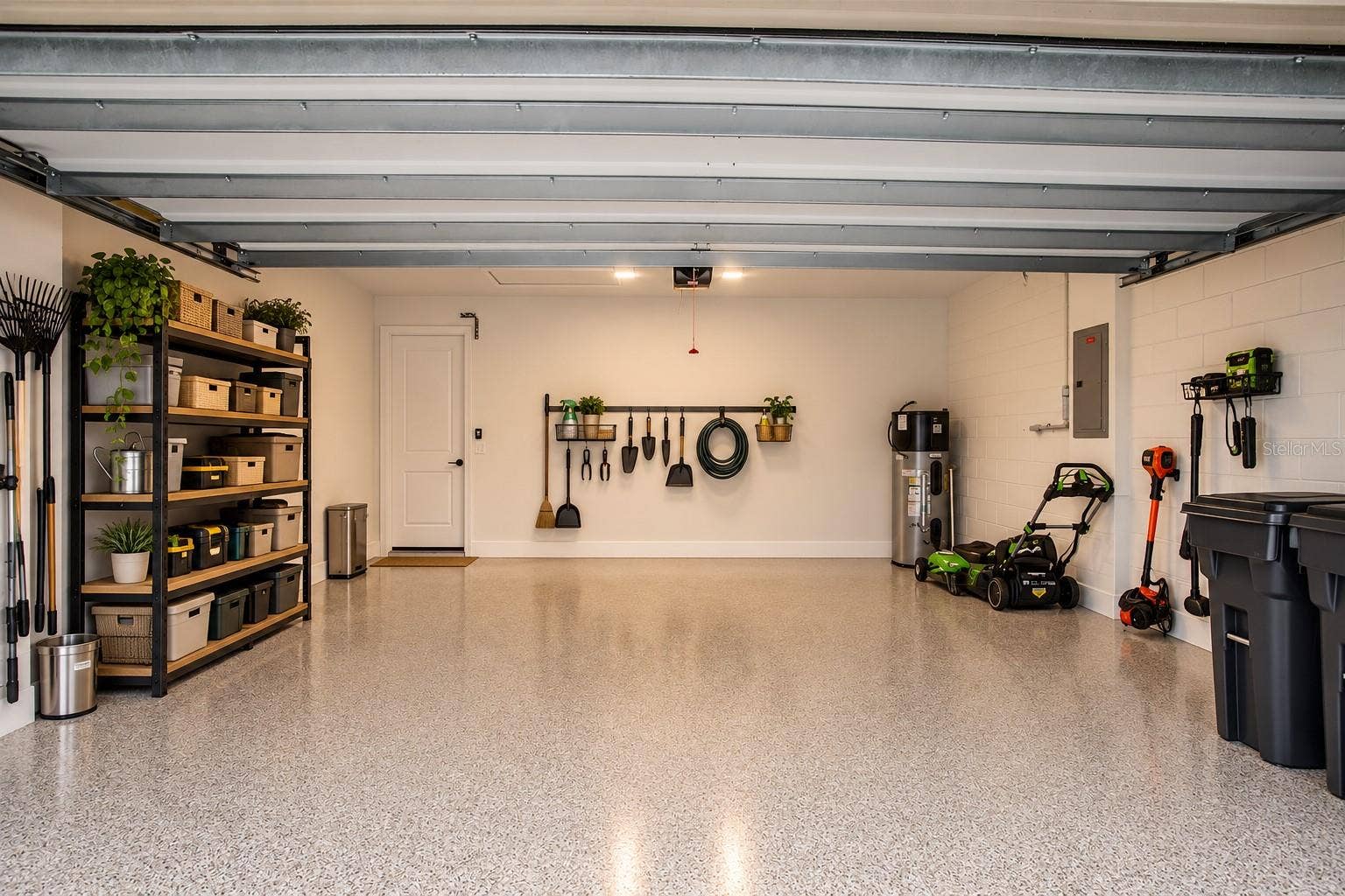2303 JAGGER LANE, Winter Haven, FL 33880 Garage