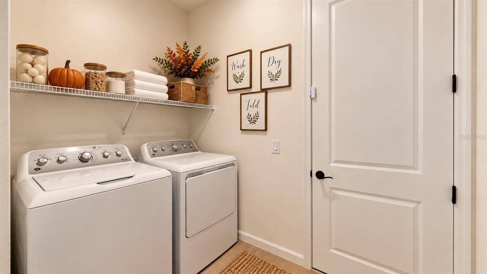 2303 JAGGER LANE, Winter Haven, FL 33880 Laundry Room
