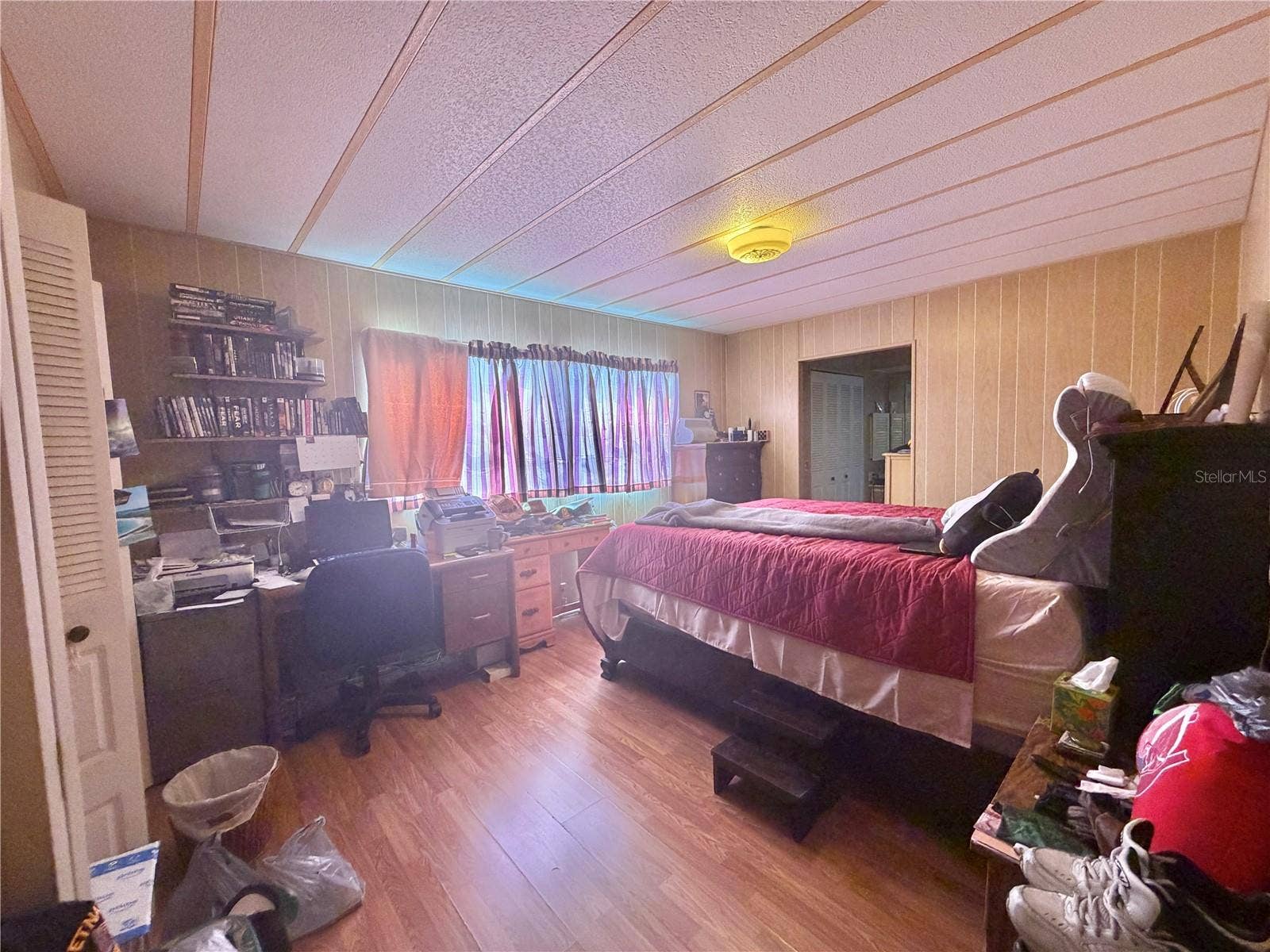355 HAWTHORNE BOULEVARD, Leesburg, FL 34748