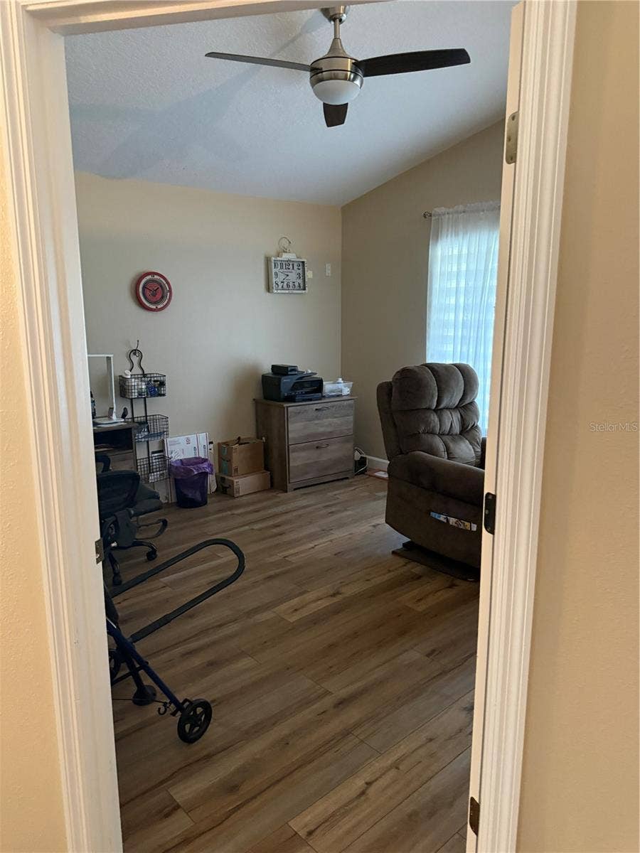 24907 CRANES ROOST CIRCLE, Leesburg, FL 34748 24907 CRANES ROOST CIRCLE, Leesburg, FL 34748