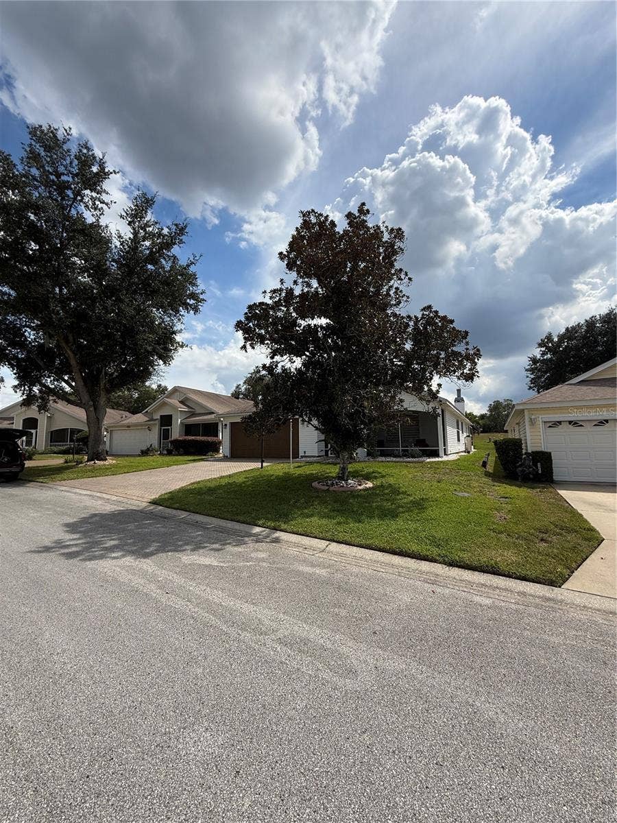 24907 CRANES ROOST CIRCLE, Leesburg, FL 34748 24907 CRANES ROOST CIRCLE, Leesburg, FL 34748