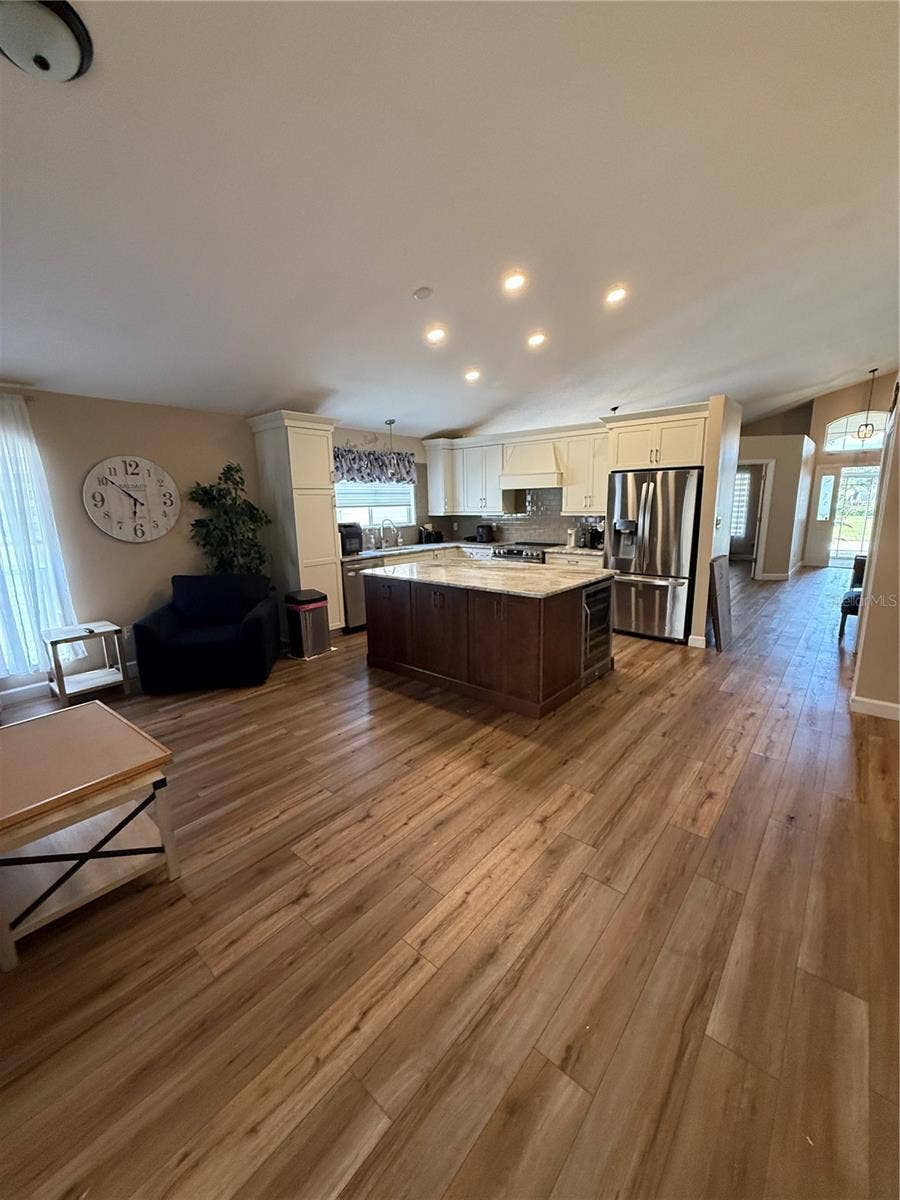 24907 CRANES ROOST CIRCLE, Leesburg, FL 34748 24907 CRANES ROOST CIRCLE, Leesburg, FL 34748
