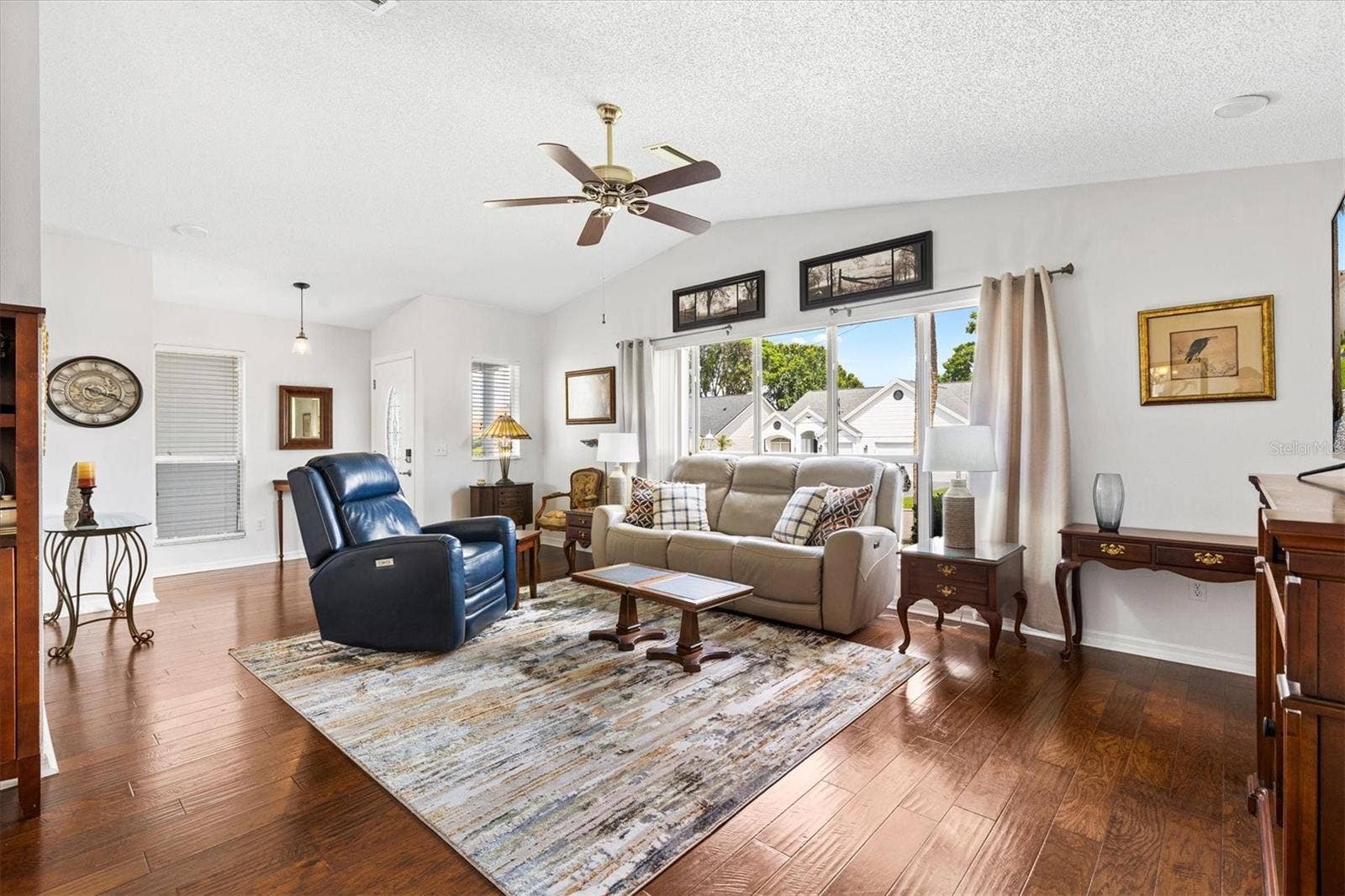 406 DEL MAR DRIVE, Lady Lake, FL 32159 Living Room