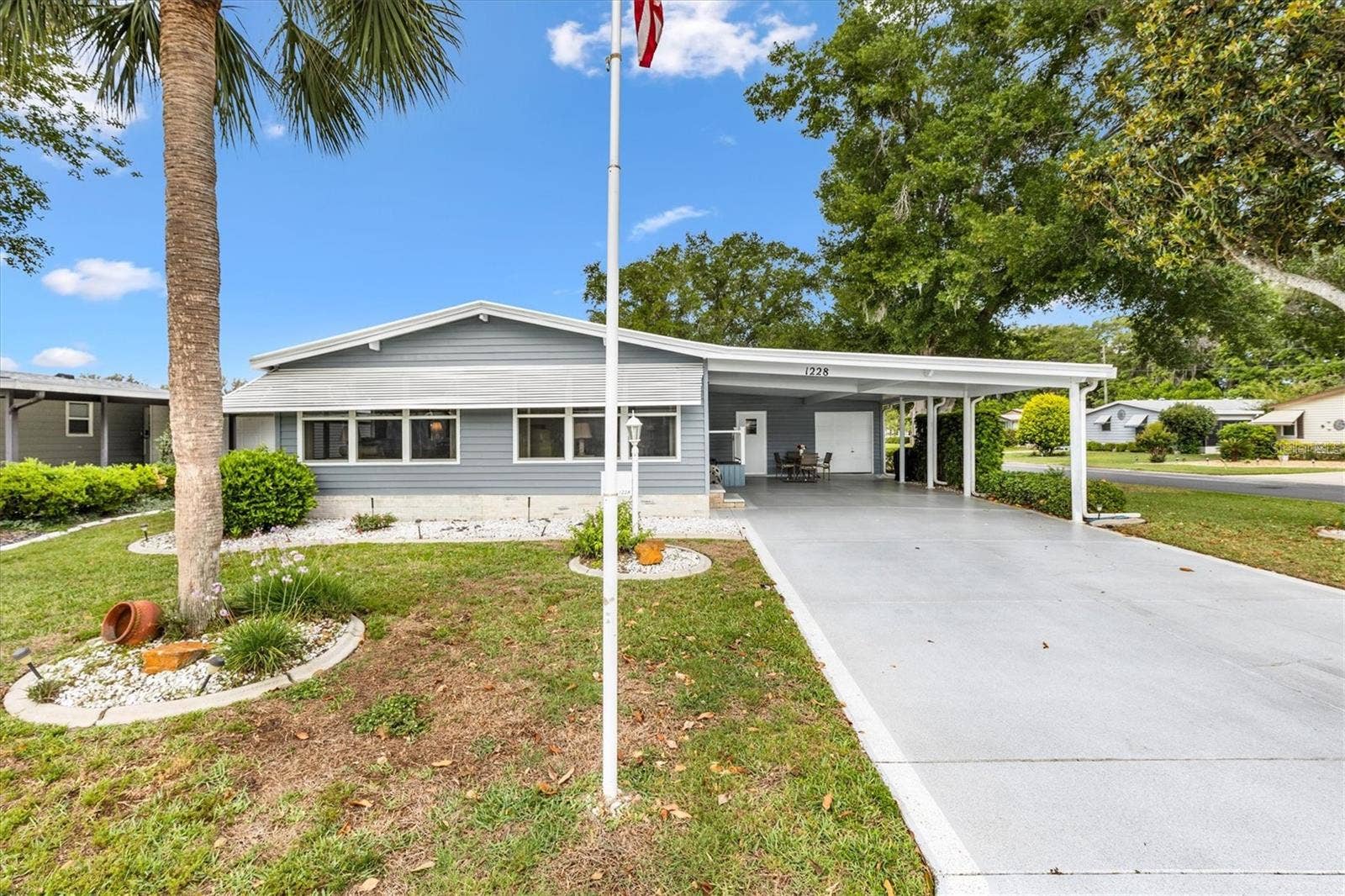 1228 PALMETTO DRIVE, Lady Lake, FL 32159 Front