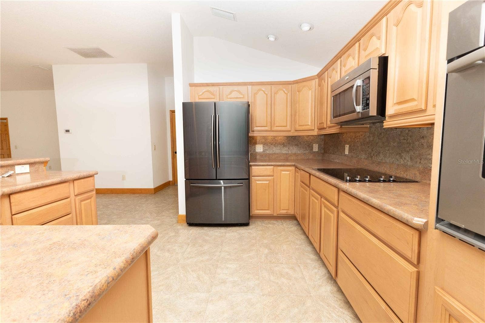 6014 W SR 44, Lake Panasoffkee, FL 33538