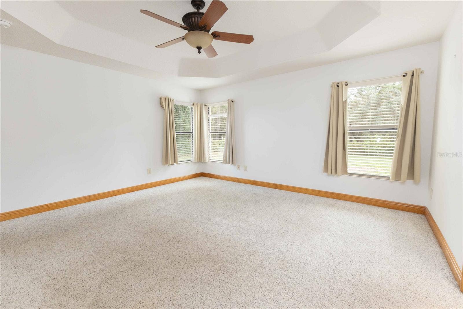 6014 W SR 44, Lake Panasoffkee, FL 33538