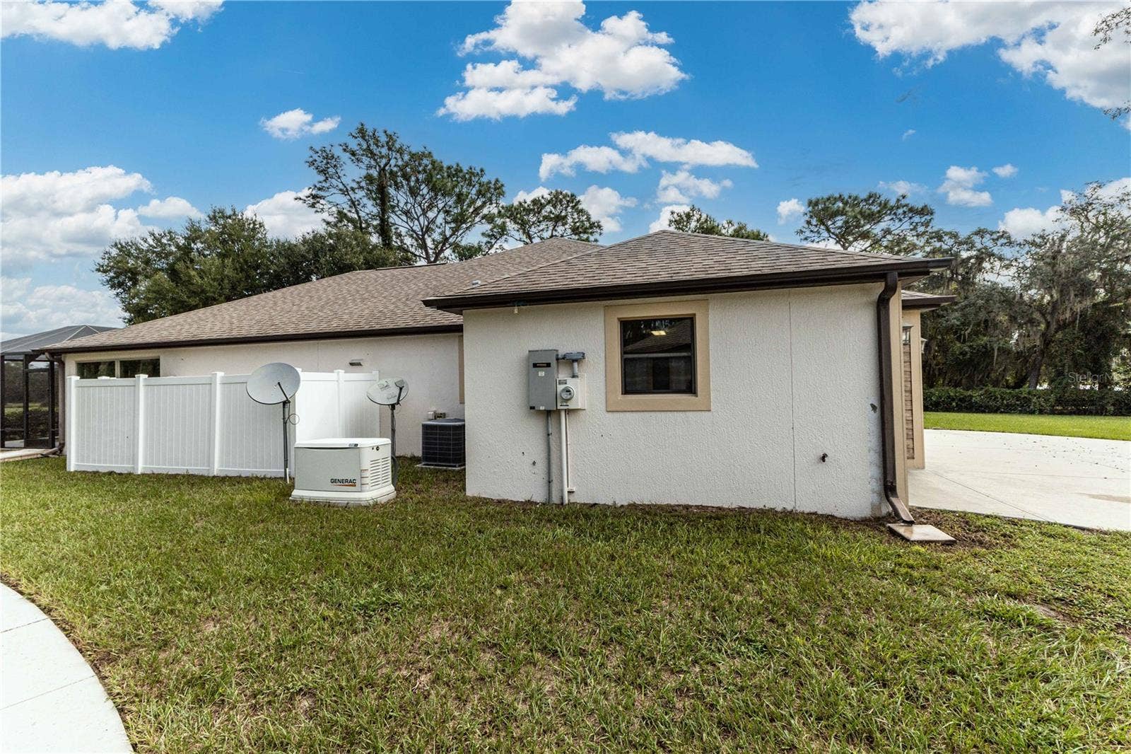 6014 W SR 44, Lake Panasoffkee, FL 33538