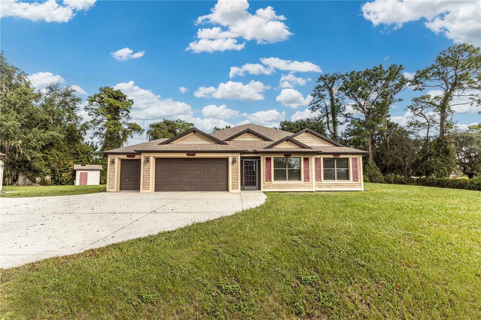 6014 W SR 44, Lake Panasoffkee, FL 33538