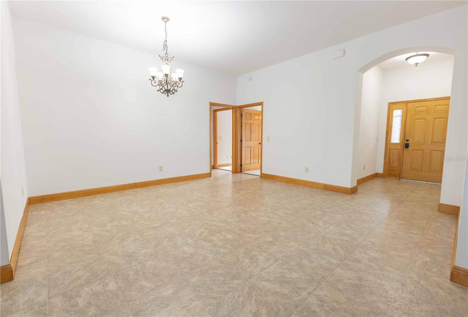 6014 W SR 44, Lake Panasoffkee, FL 33538