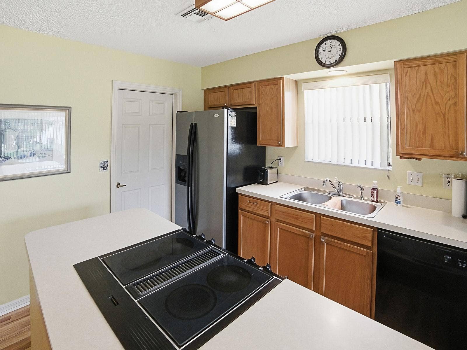 647 TIMBERCREST DRIVE, Leesburg, FL 34748 NEWER APPLIANCES