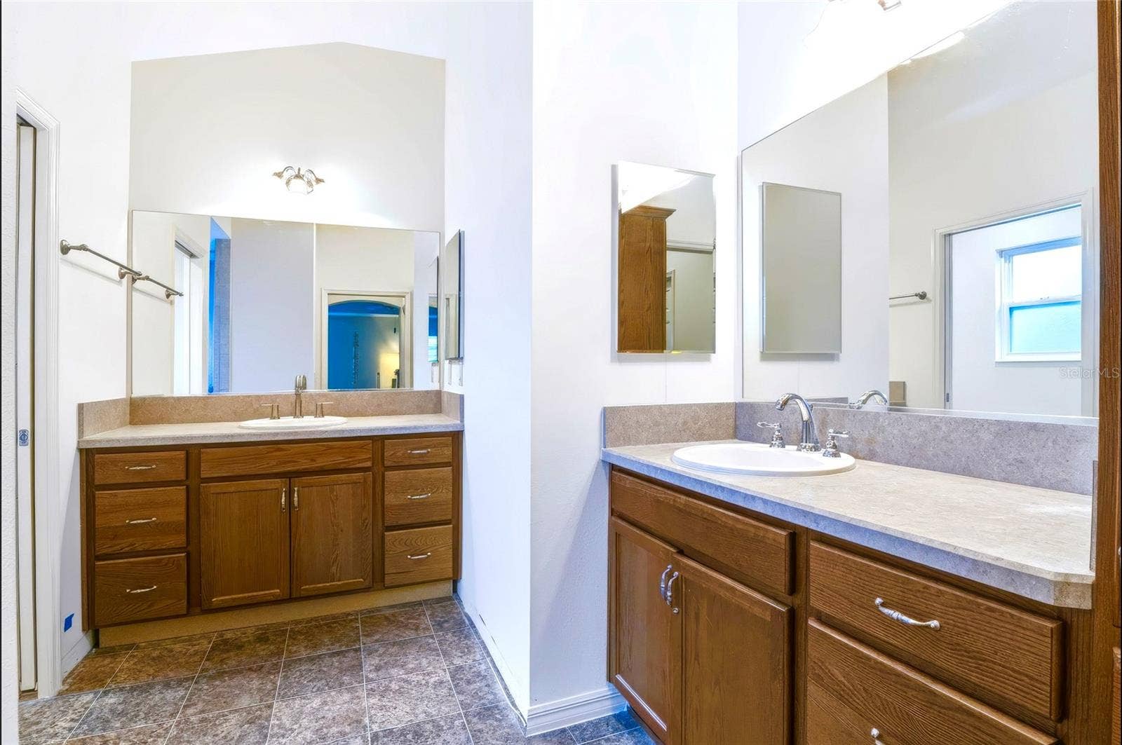 3161 DRESSENDORFER DRIVE, The Villages, FL 32163 Primary Bathroom
