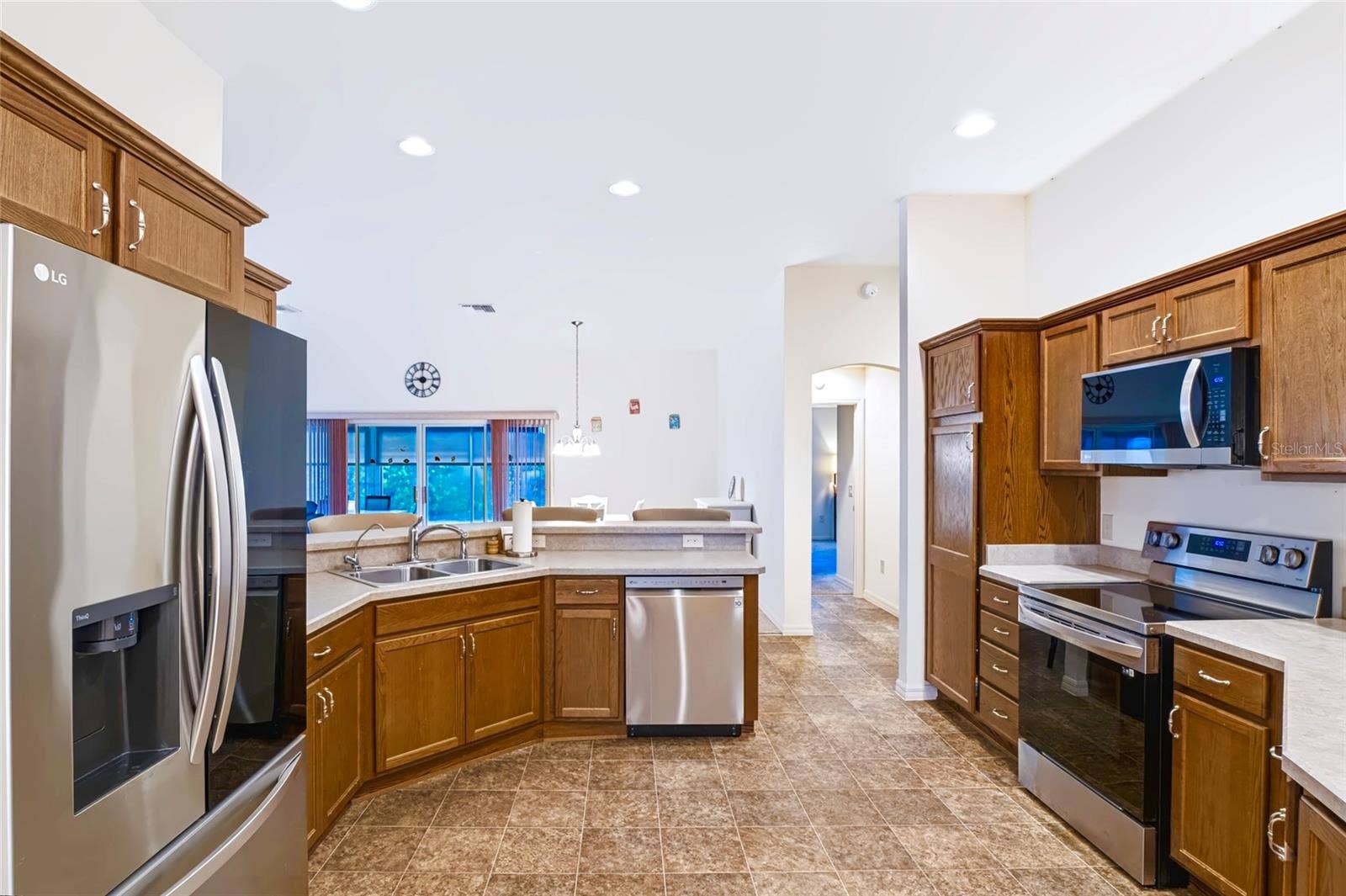 3161 DRESSENDORFER DRIVE, The Villages, FL 32163 Kitchen