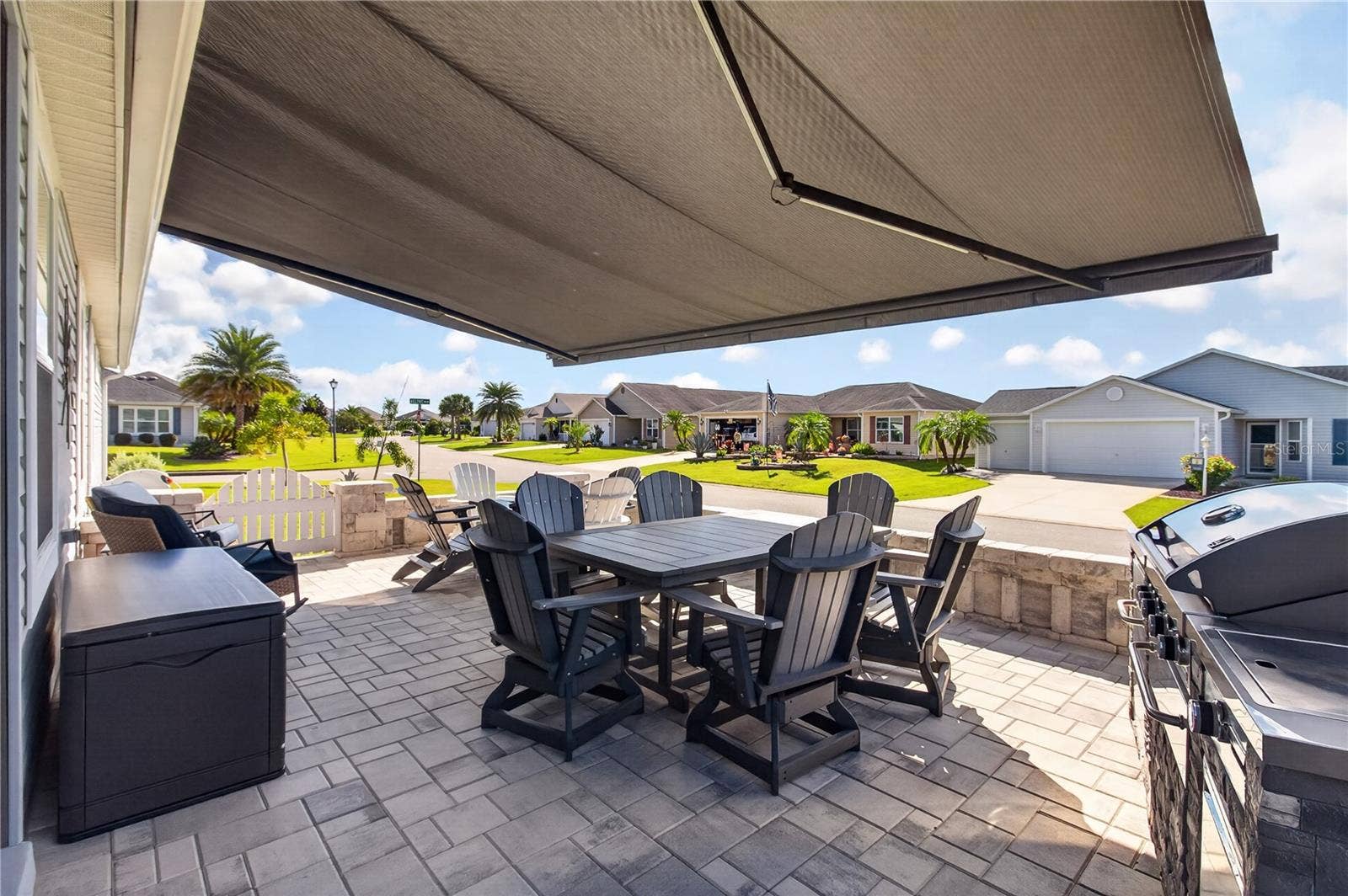 3342 VELTRE WAY, The Villages, FL 32163 3342 VELTRE WAY, The Villages, FL 32163