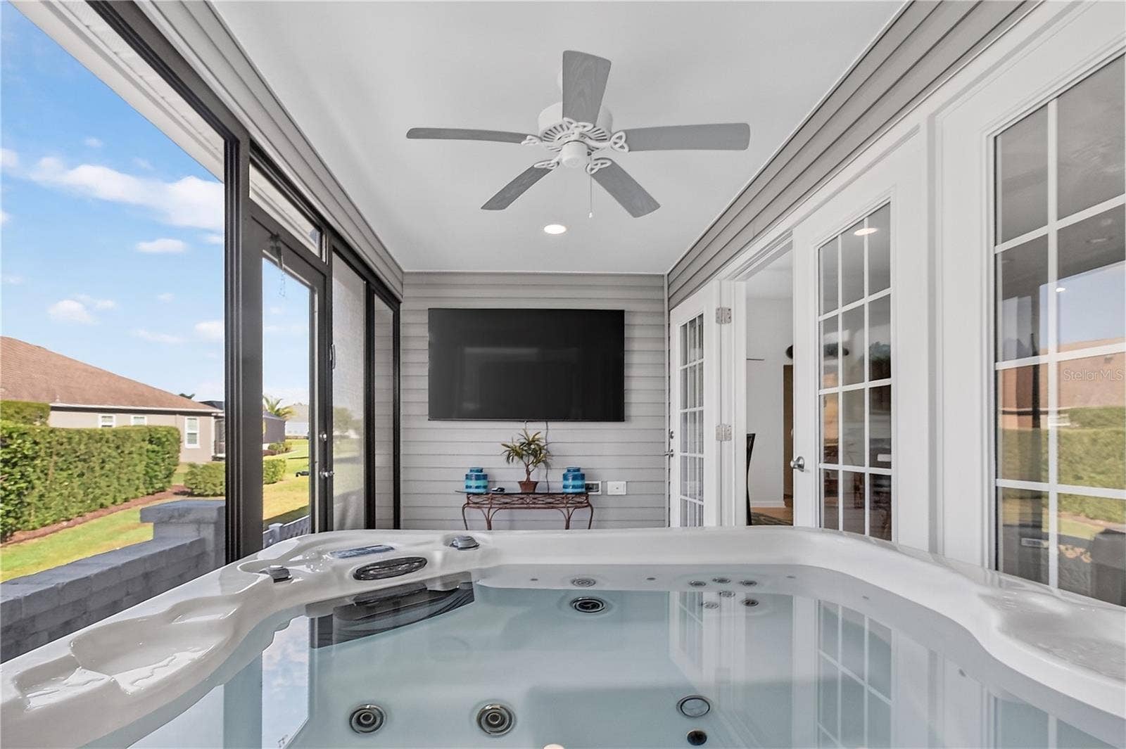 3342 VELTRE WAY, The Villages, FL 32163 3342 VELTRE WAY, The Villages, FL 32163