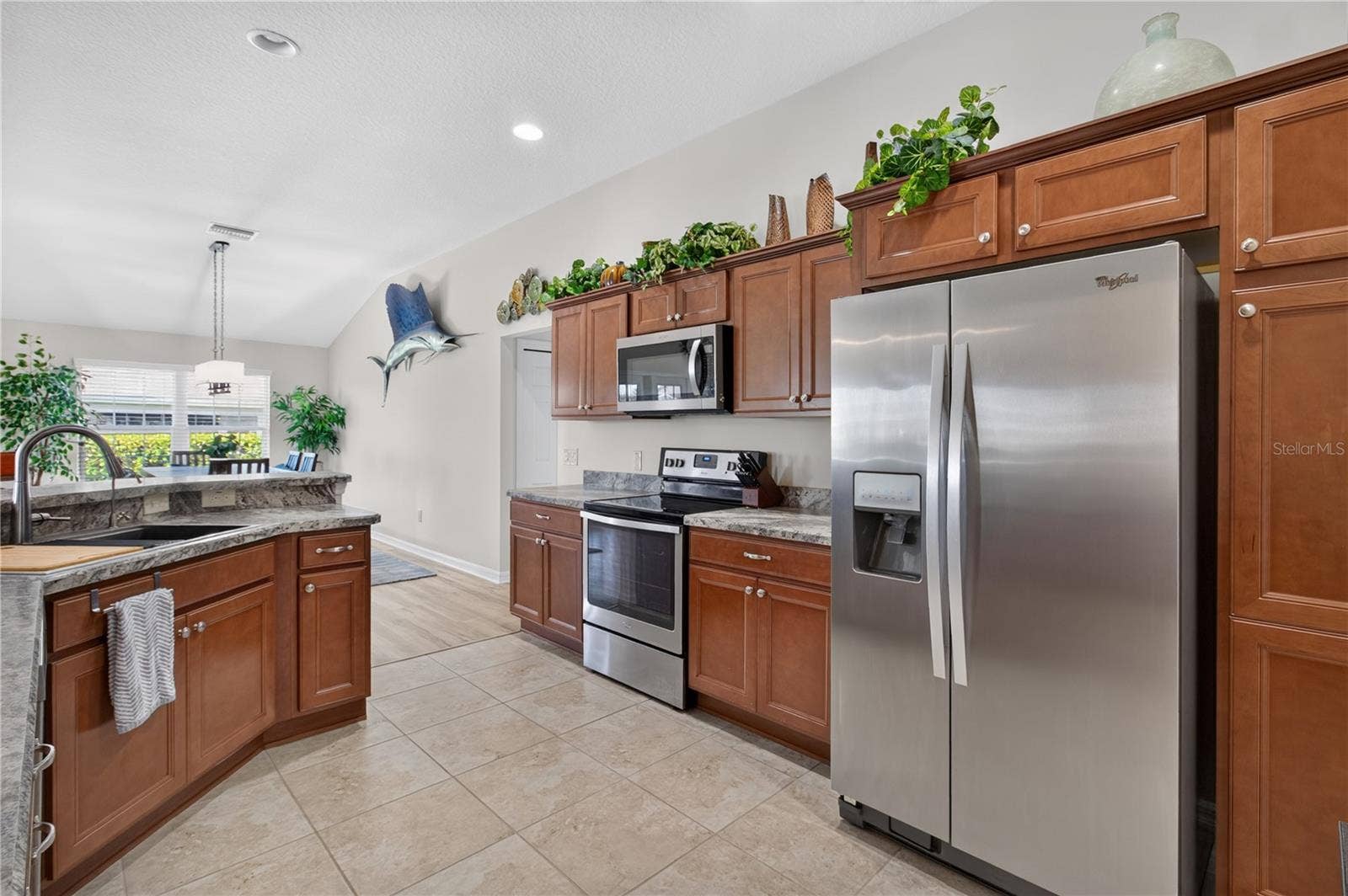 3342 VELTRE WAY, The Villages, FL 32163 3342 VELTRE WAY, The Villages, FL 32163