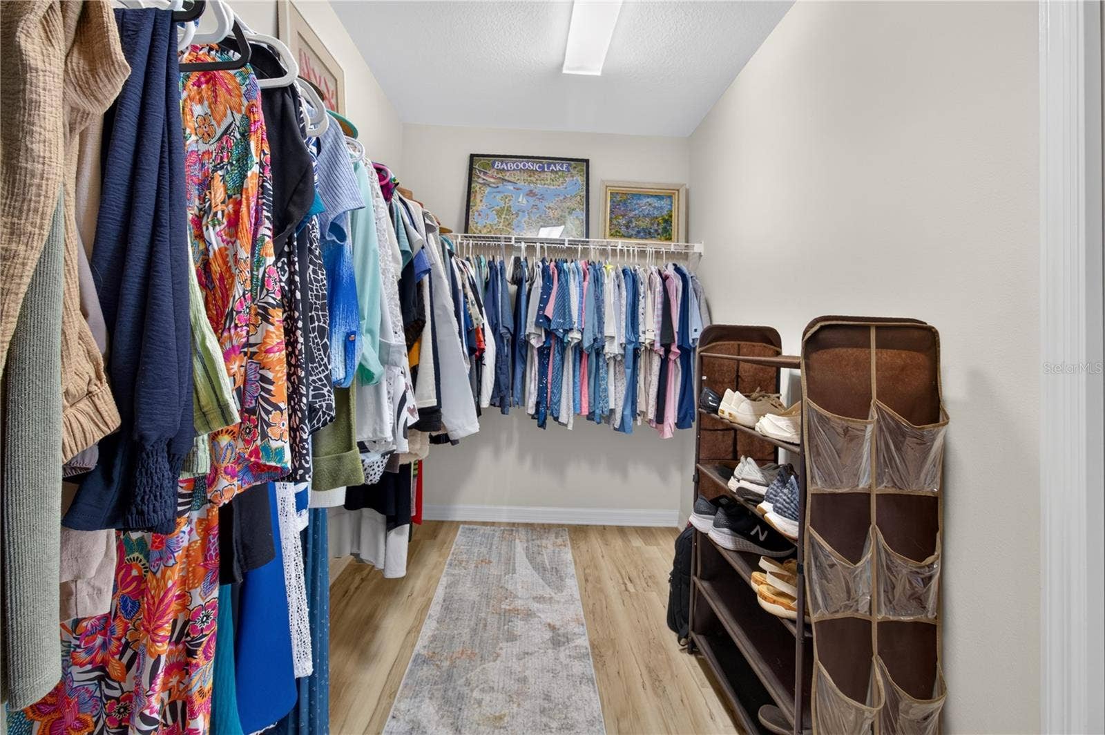 3342 VELTRE WAY, The Villages, FL 32163 3342 VELTRE WAY, The Villages, FL 32163