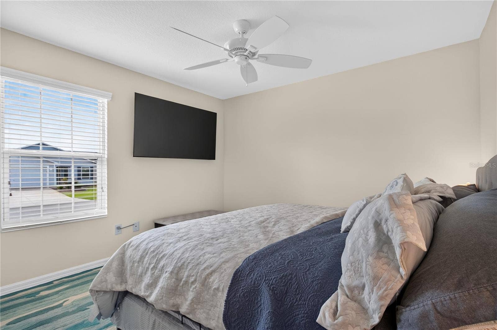 3342 VELTRE WAY, The Villages, FL 32163 Guest bedroom 1