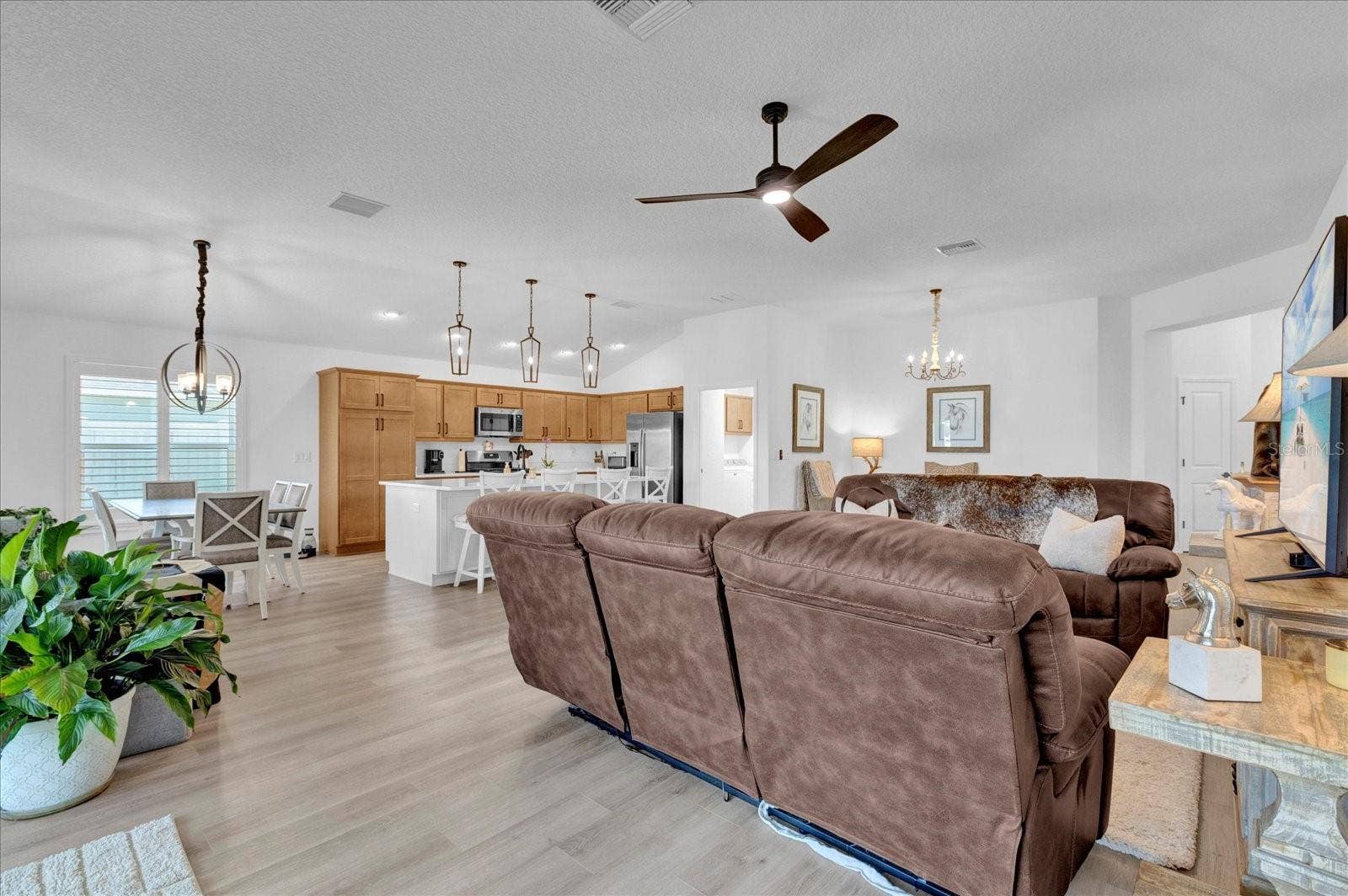 1393 KENNETH STREET, The Villages, FL 34762