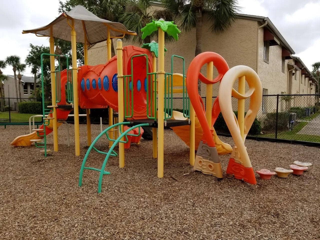 4149 S SEMORAN BOULEVARD, #9, Orlando, FL 32822 4149 S SEMORAN BOULEVARD, #9, Orlando, FL 32822