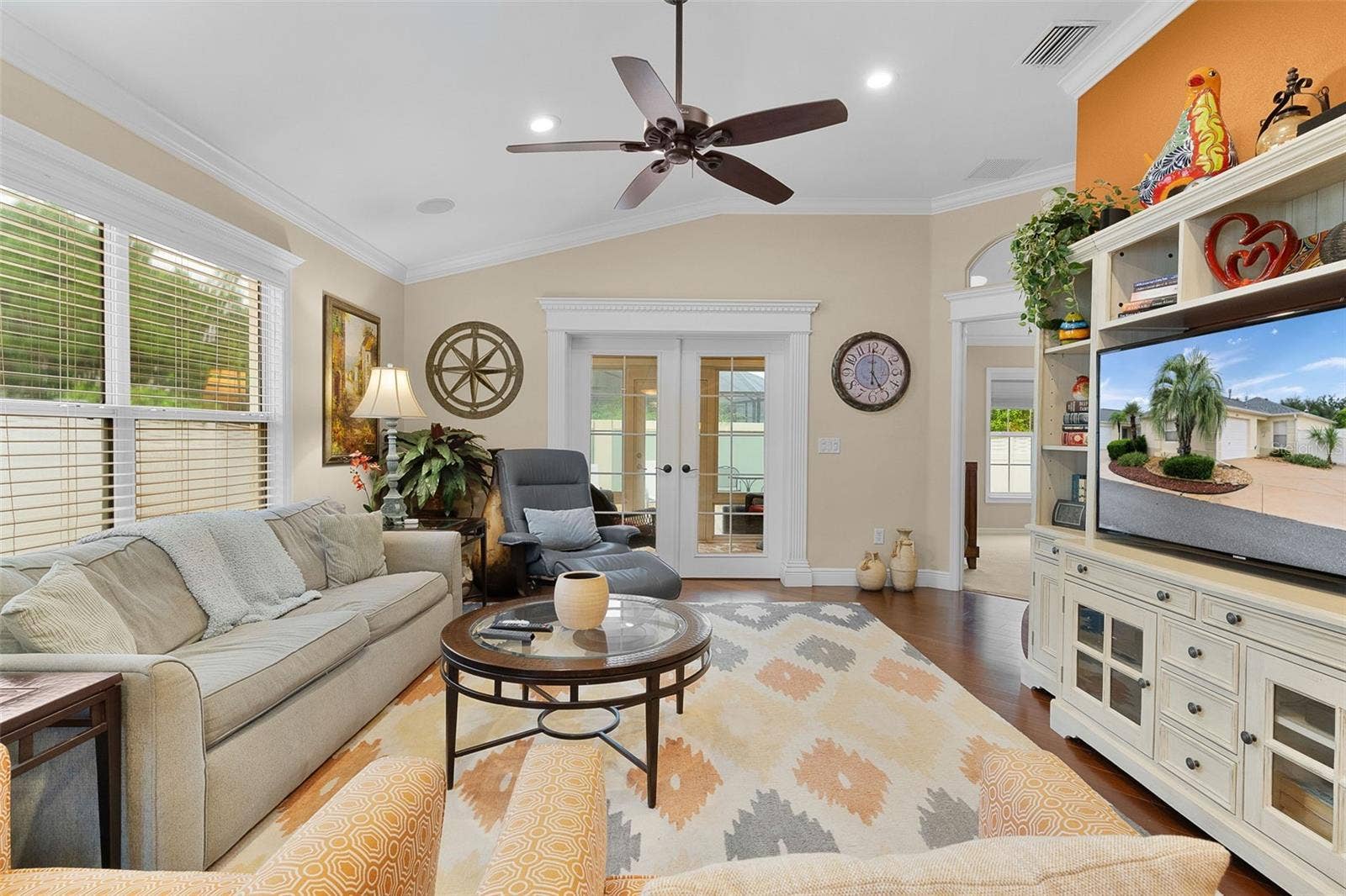 1041 REIDVILLE ROAD, The Villages, FL 32162 1041 REIDVILLE ROAD, The Villages, FL 32162