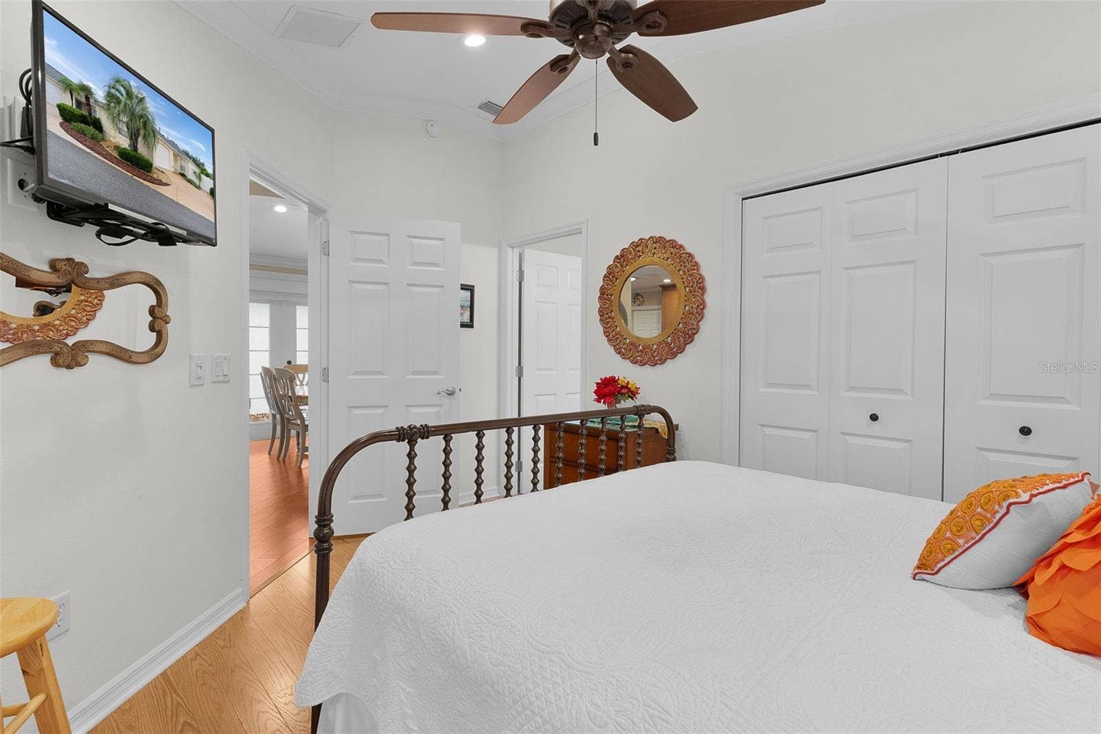 1041 REIDVILLE ROAD, The Villages, FL 32162 1041 REIDVILLE ROAD, The Villages, FL 32162