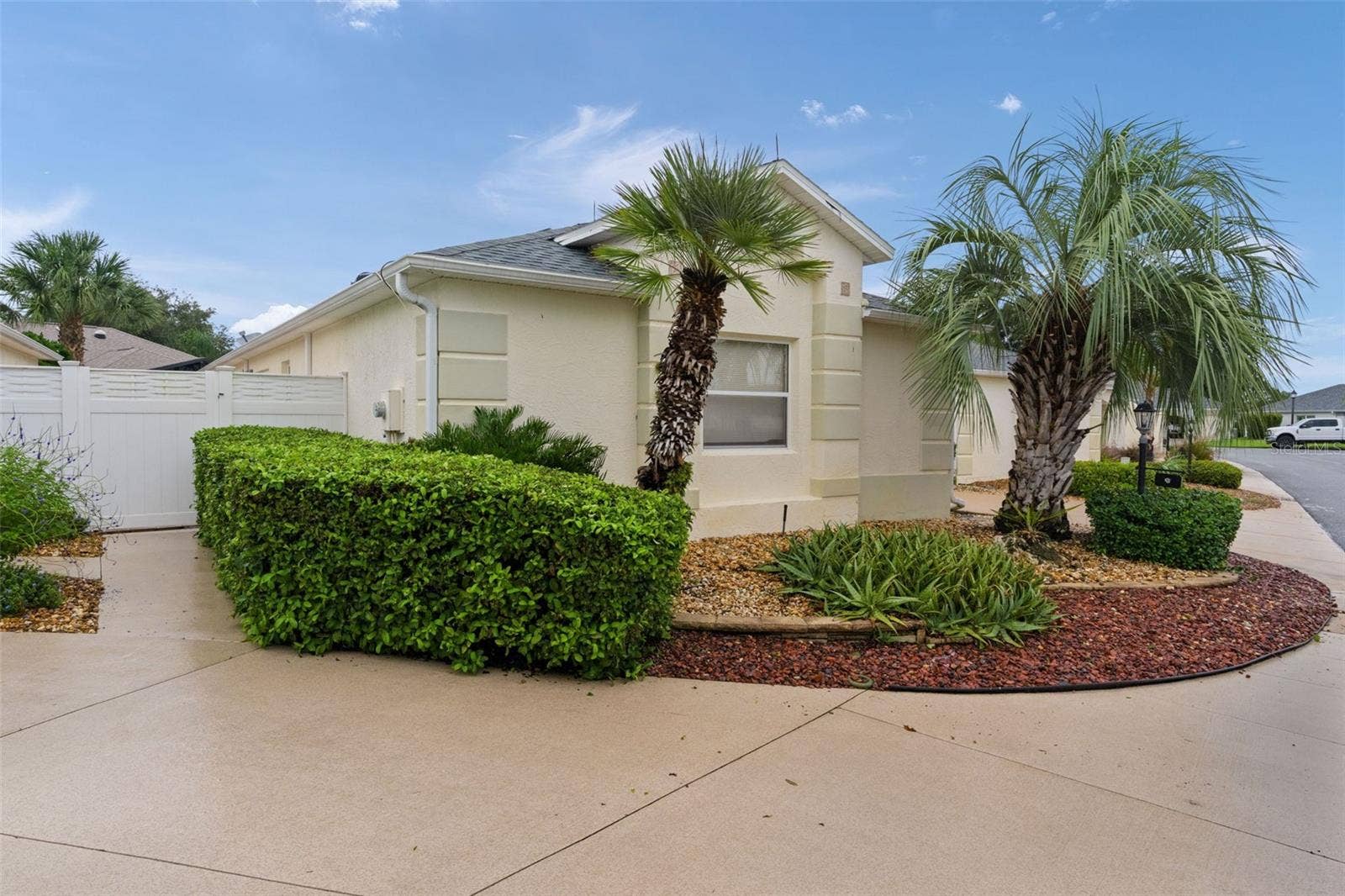 1041 REIDVILLE ROAD, The Villages, FL 32162 1041 REIDVILLE ROAD, The Villages, FL 32162