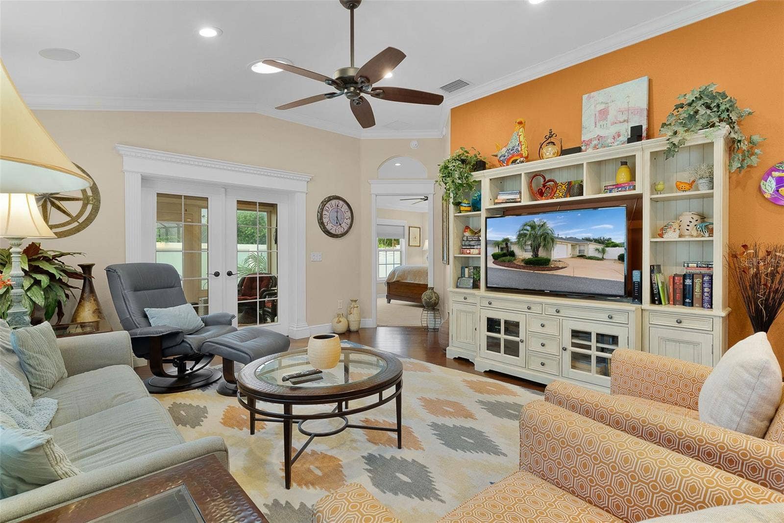 1041 REIDVILLE ROAD, The Villages, FL 32162 1041 REIDVILLE ROAD, The Villages, FL 32162