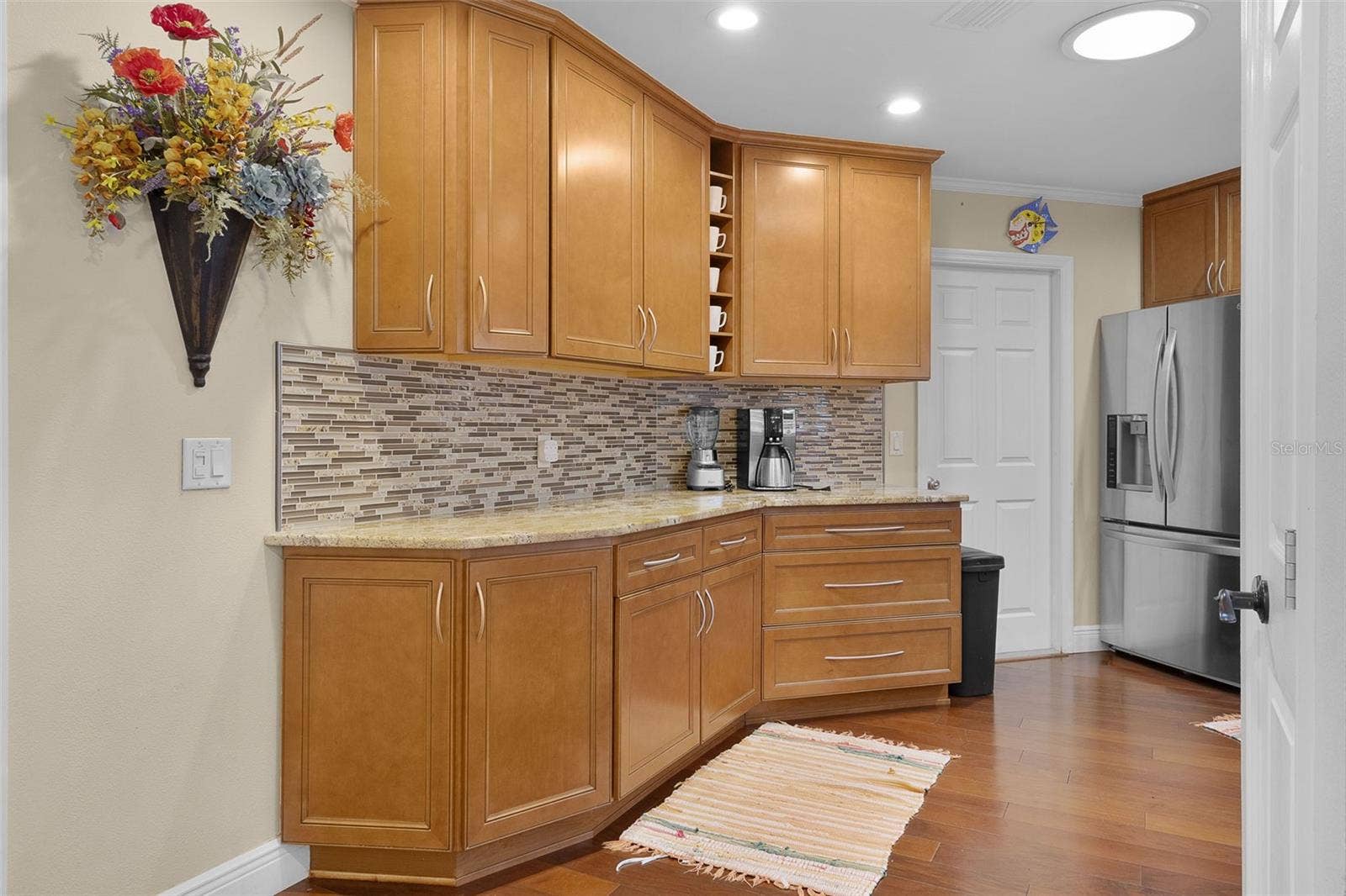1041 REIDVILLE ROAD, The Villages, FL 32162 1041 REIDVILLE ROAD, The Villages, FL 32162