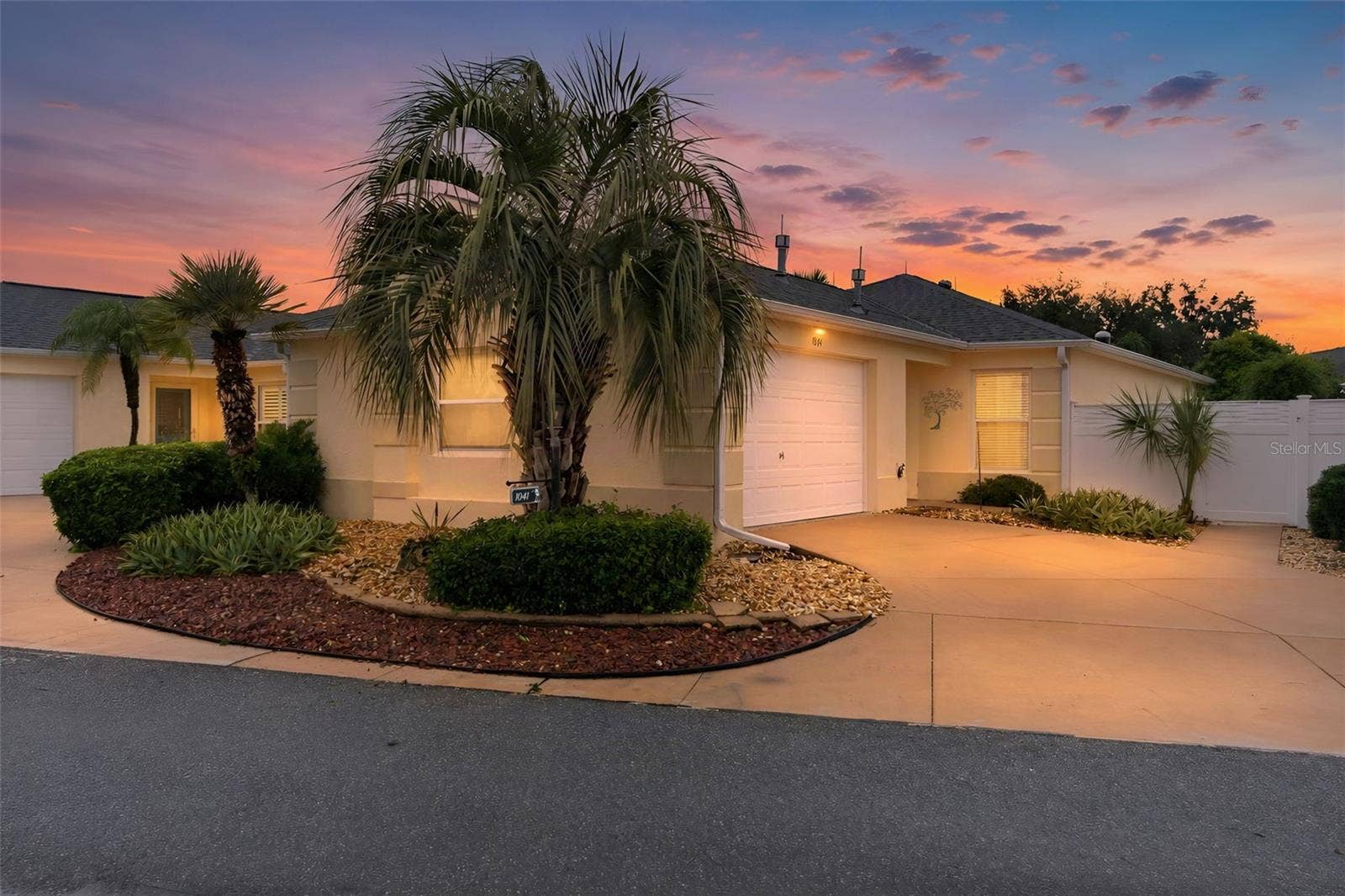 1041 REIDVILLE ROAD, The Villages, FL 32162 1041 REIDVILLE ROAD, The Villages, FL 32162
