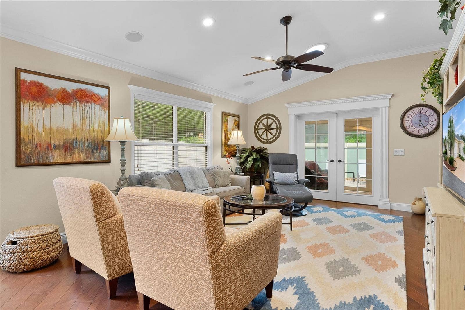 1041 REIDVILLE ROAD, The Villages, FL 32162 1041 REIDVILLE ROAD, The Villages, FL 32162