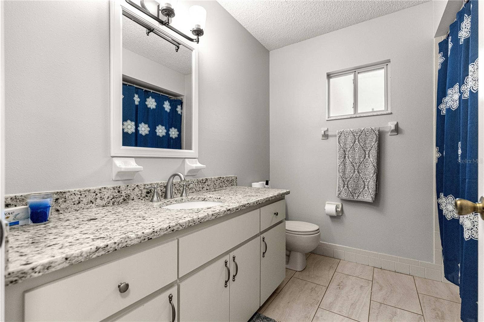 10434 SE 178TH PLACE, Summerfield, FL 34491 GUEST BATHROOM