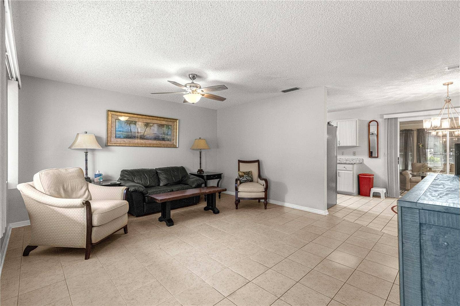 10434 SE 178TH PLACE, Summerfield, FL 34491 LIVING / FAMILY ROOM