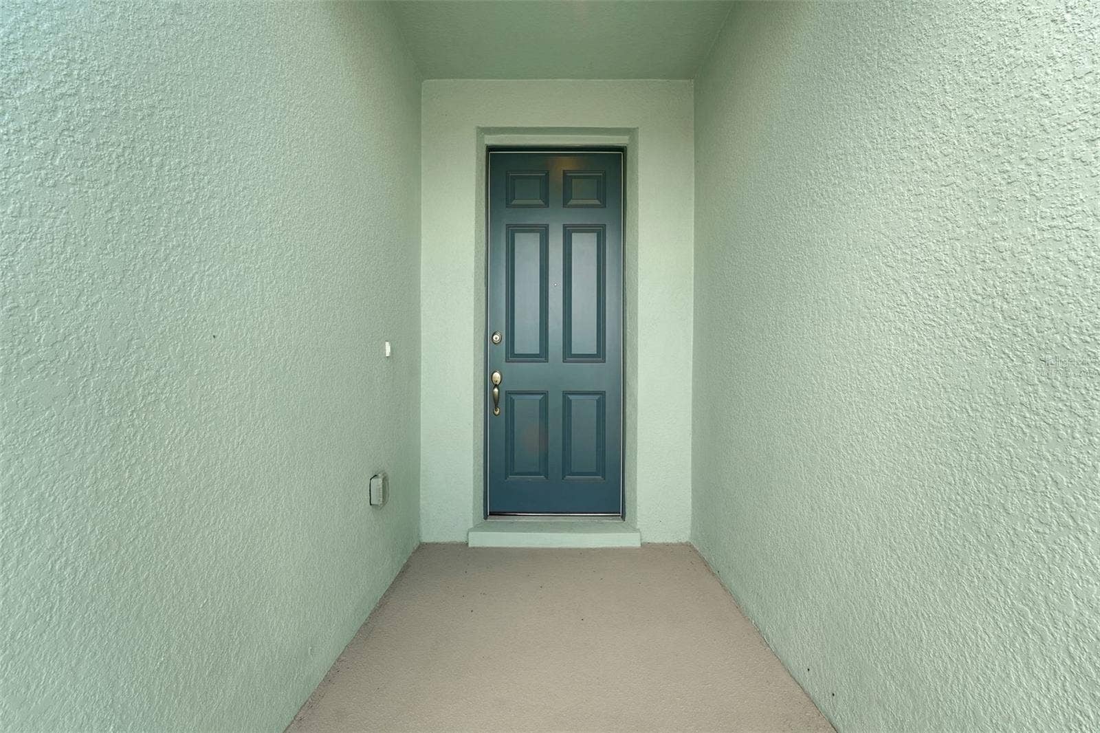 Virtually staged photo: This image has been virtually staged to demonstrate the property's potential.