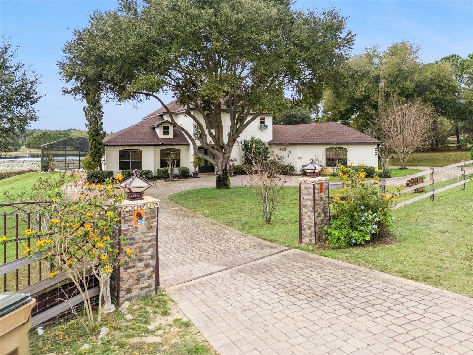 19949 S BUCKHILL ROAD, Clermont, FL 34715