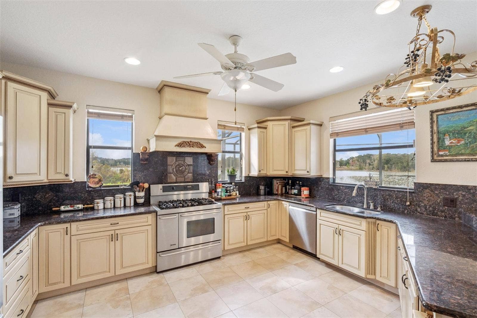 19949 S BUCKHILL ROAD, Clermont, FL 34715
