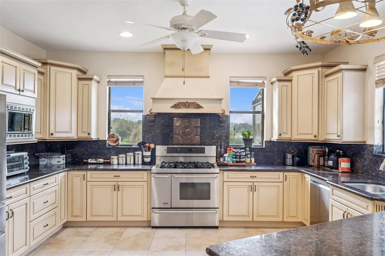 19949 S BUCKHILL ROAD, Clermont, FL 34715