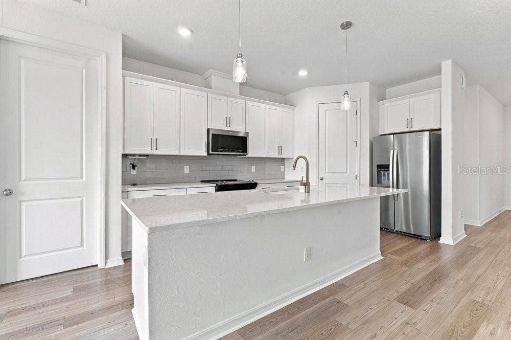 2378 GOLD DUST DRIVE, Minneola, FL 34715