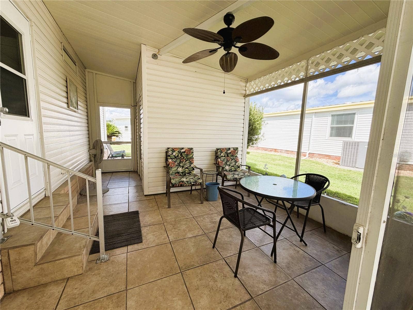 351 HAWTHORNE BOULEVARD, Leesburg, FL 34748
