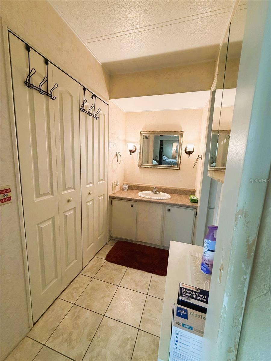 351 HAWTHORNE BOULEVARD, Leesburg, FL 34748