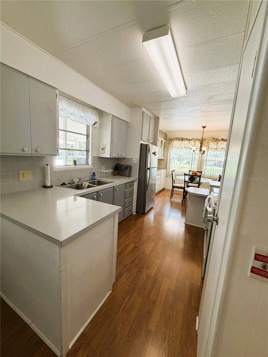 351 HAWTHORNE BOULEVARD, Leesburg, FL 34748
