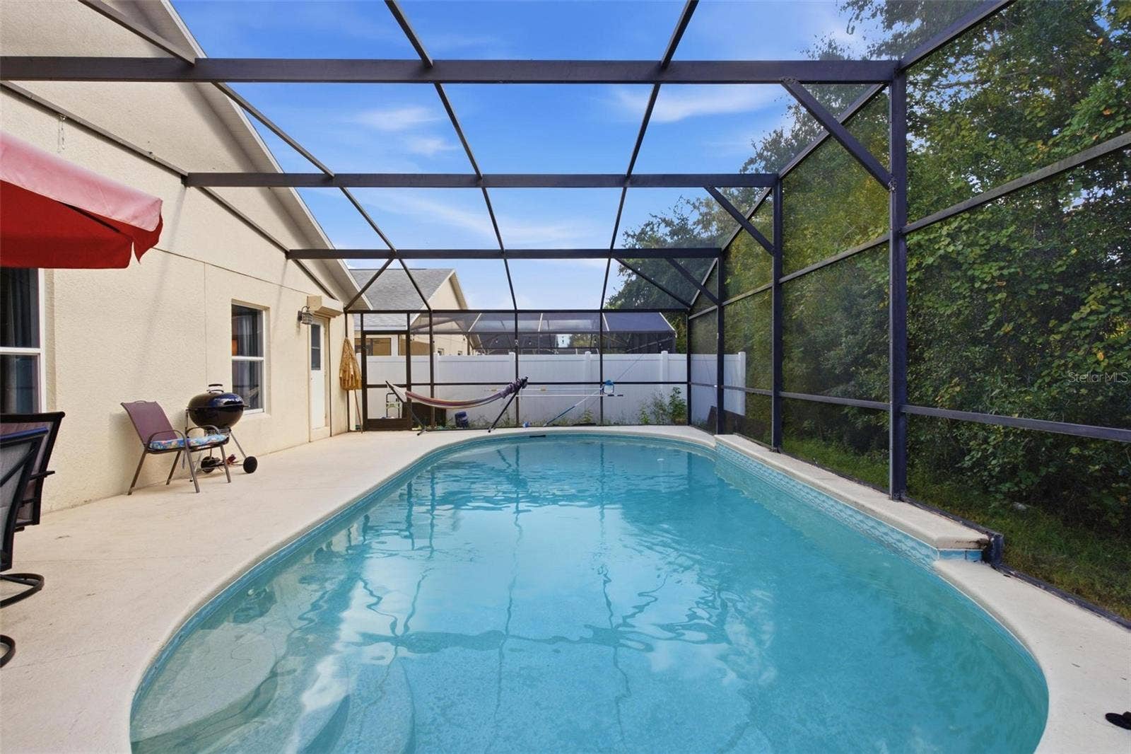 945 CLEAR CREEK CIRCLE, Clermont, FL 34714 Sparkling Private Pool