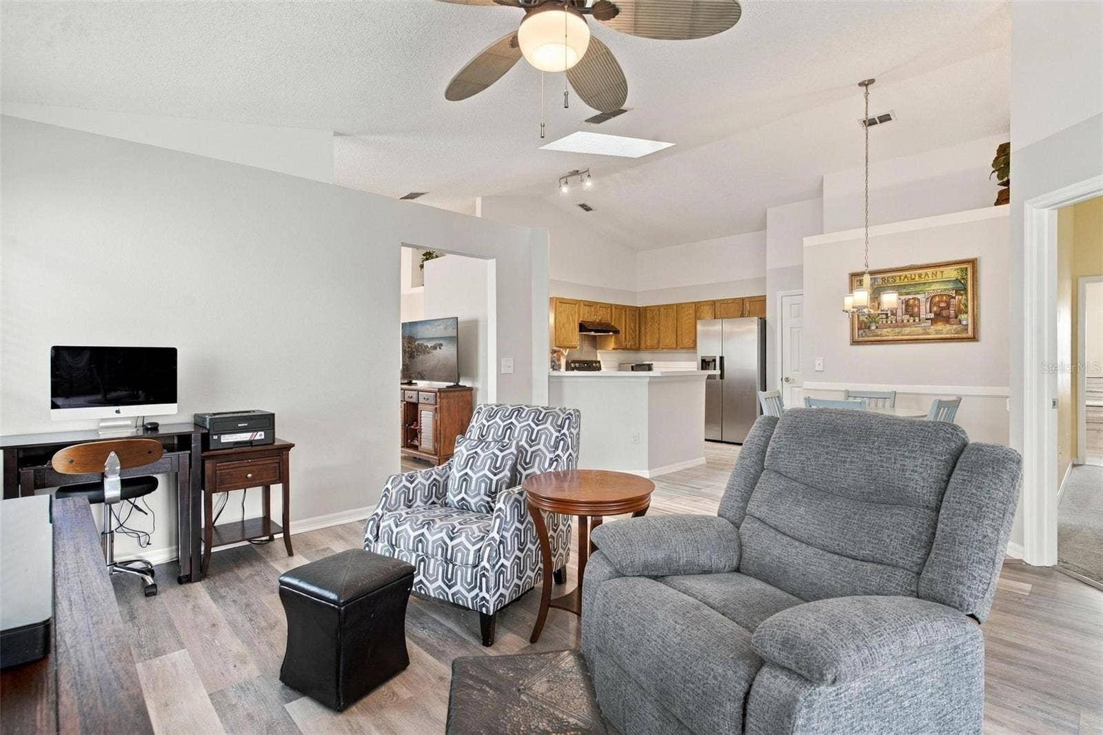 945 CLEAR CREEK CIRCLE, Clermont, FL 34714 Family Room